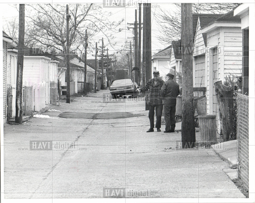 1976 Press Photo alleyway is a narrow lane - Historic Images