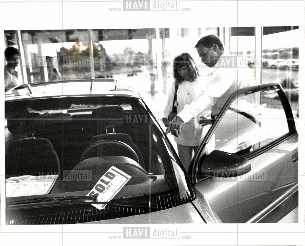 1992 Press Photo SATURN SPORTS COUPE - Historic Images