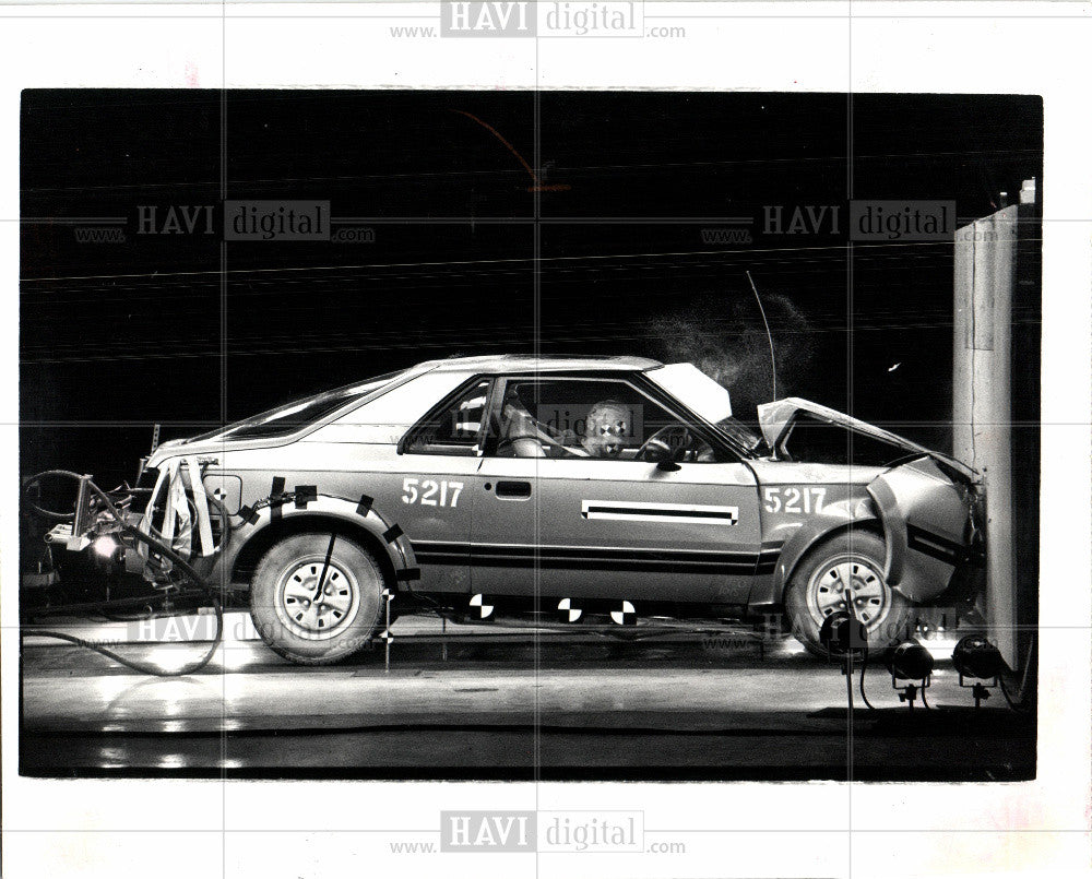 1982 Press Photo Mercury LN7, Crash test - Historic Images