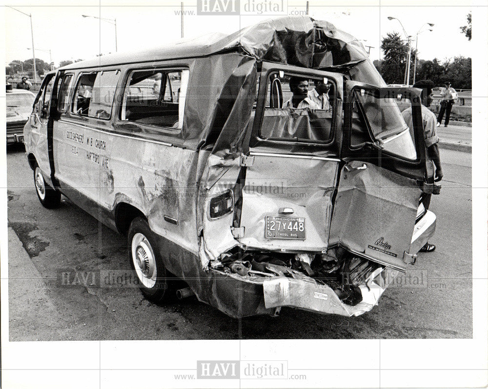 1978 Press Photo church, bus accident - Historic Images