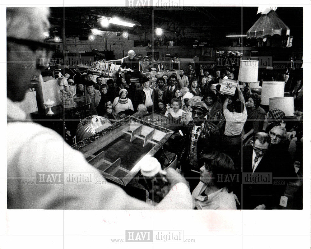 1979 Press Photo AUCTION &amp; AUCTIONEERING - Historic Images