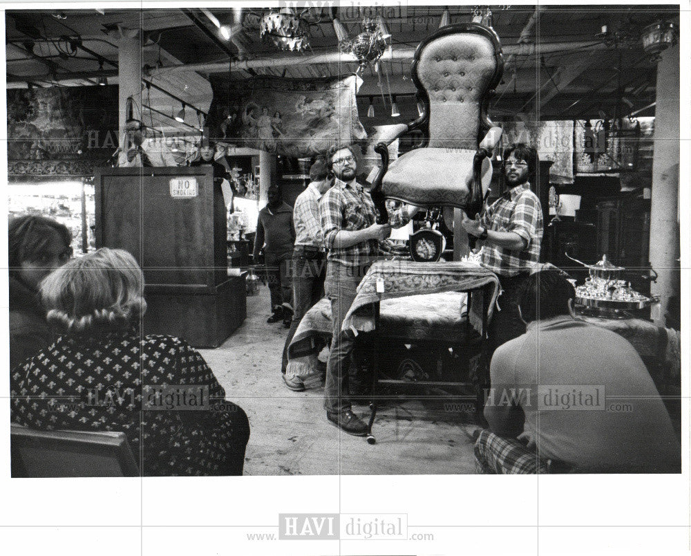 1978 Press Photo Victorian Men&#39;s Chair Antique Auction - Historic Images