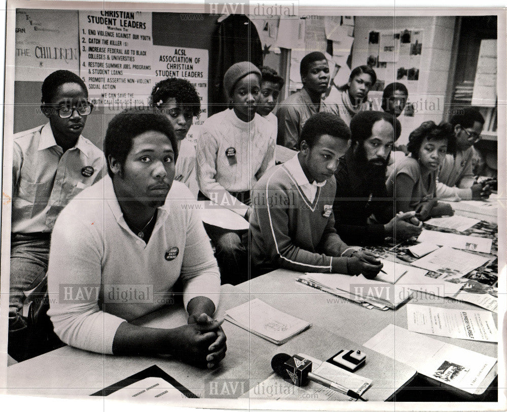 1981 Press Photo Detroit Kettering High School students - Historic Images