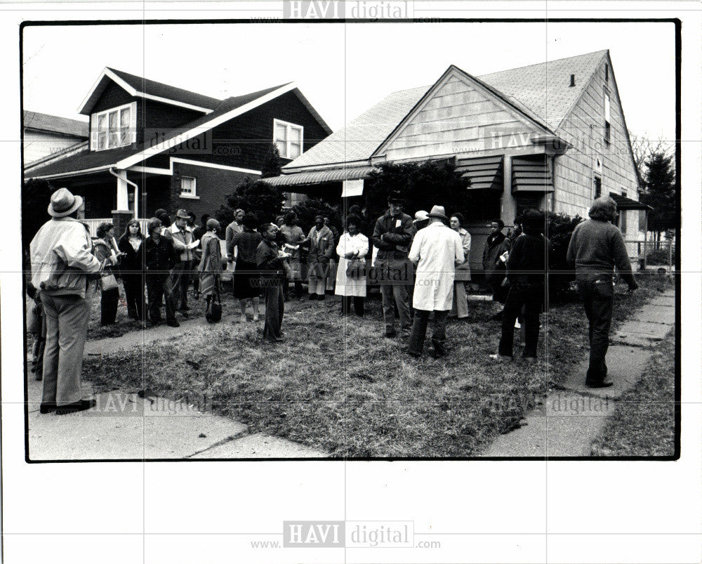 1972 Press Photo ACORN Squatter Ollie Locke Detroit - Historic Images