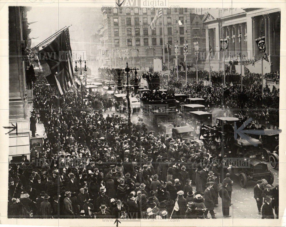 1939 Press Photo Armistice Day Fifth Avenue New York - Historic Images