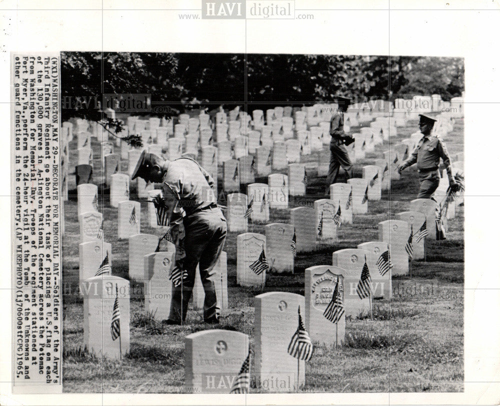 1965 Press Photo Arlington National Cemetery flags - Historic Images