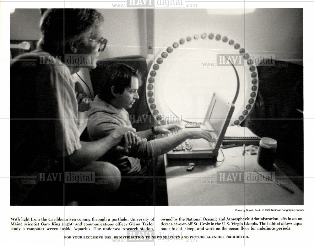 1988 Press Photo Glenn Taylor, scientist, st. croix - Historic Images