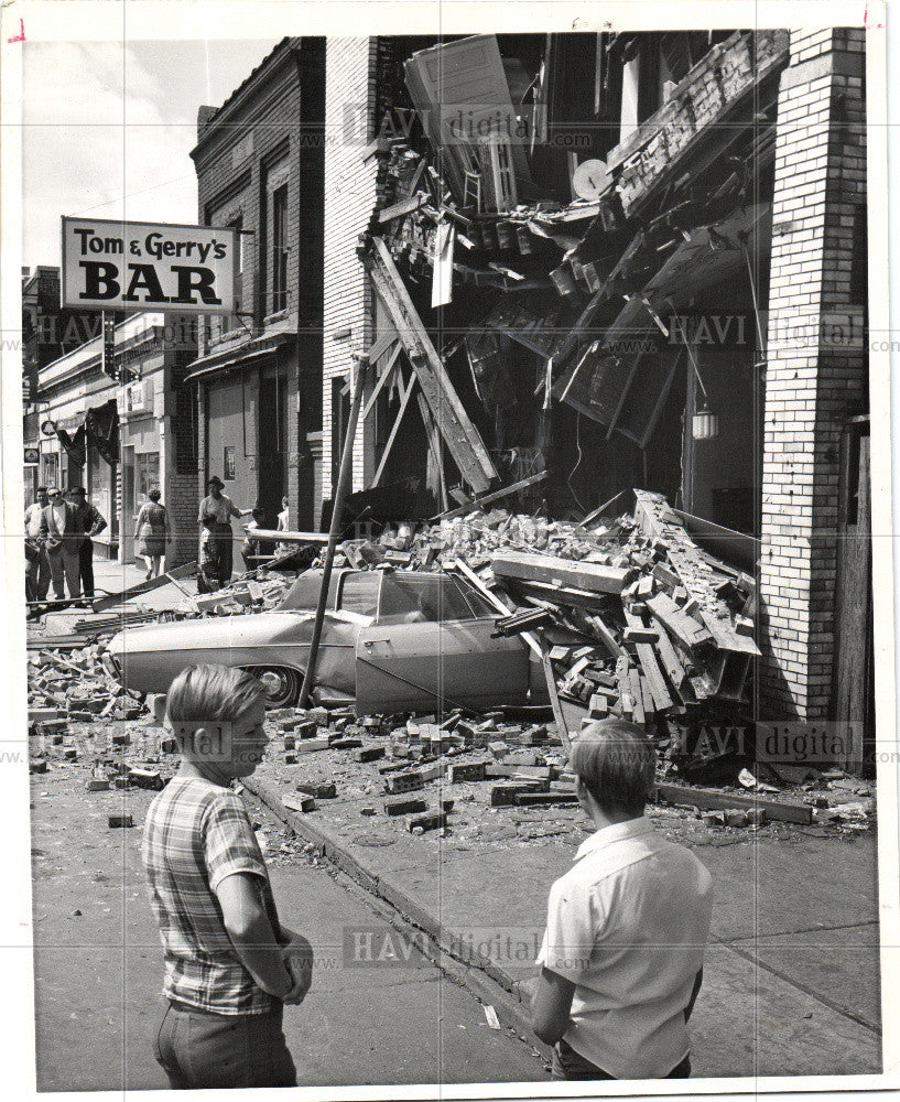 1968 Press Photo TRAFFIC ACCIDENT - Historic Images