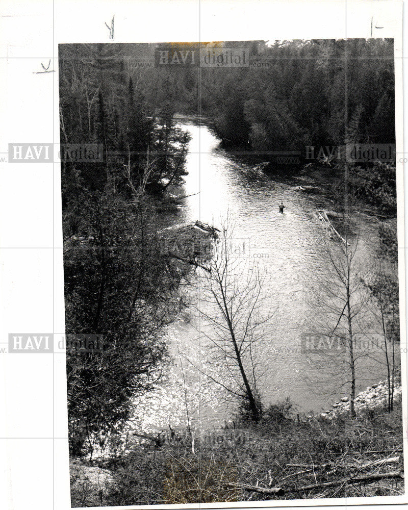 1989 Press Photo Au Sable River trout fishing - Historic Images