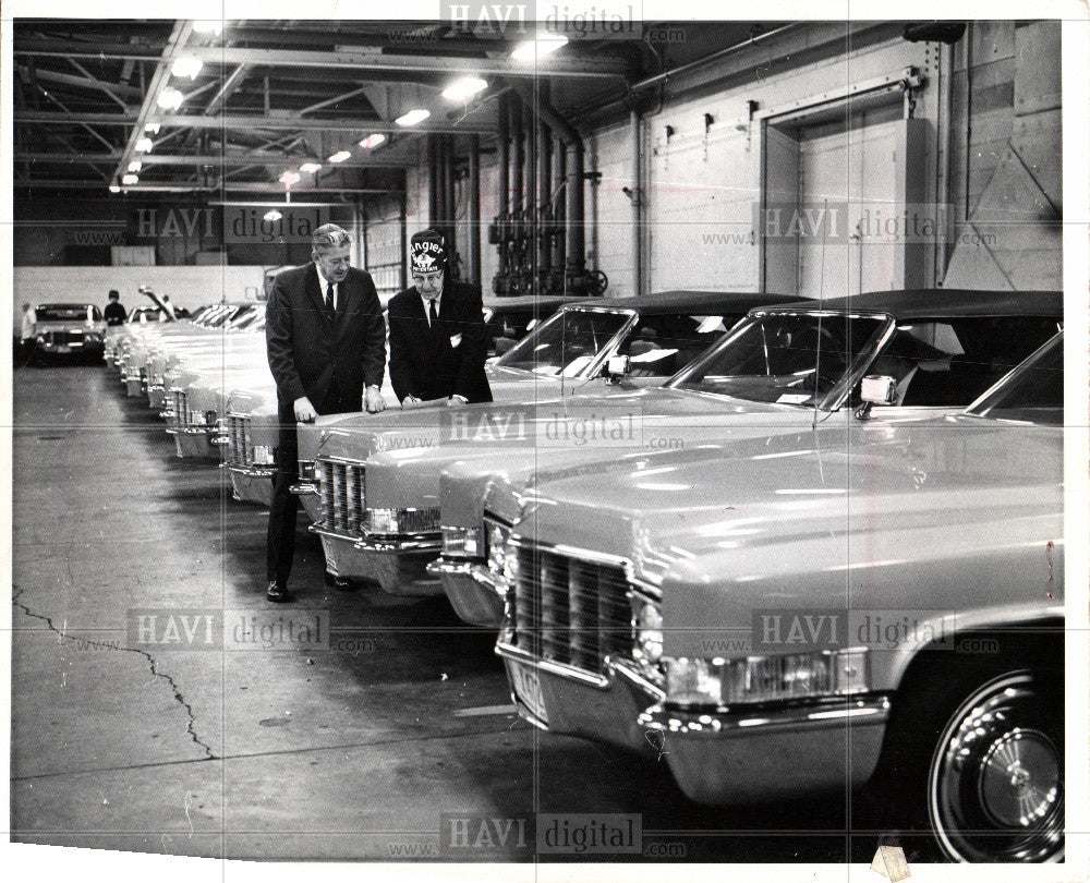 1968 Press Photo ASSEMBLY LINE - Historic Images