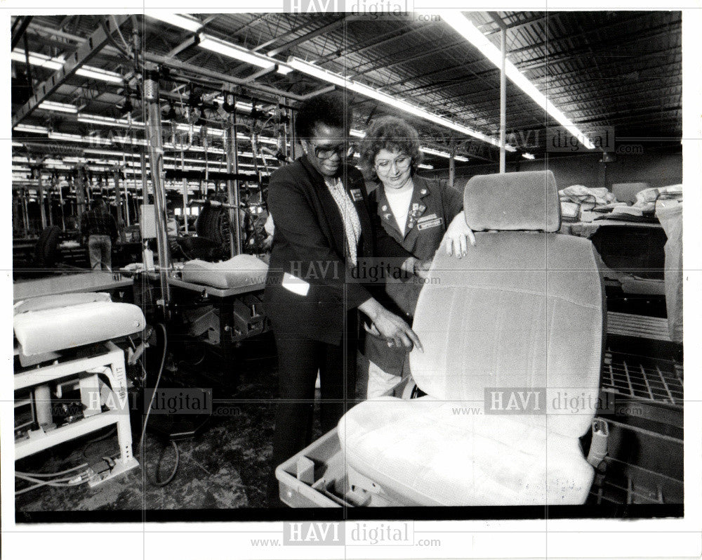 1990 Press Photo Ann wells Ford supervisor - Historic Images