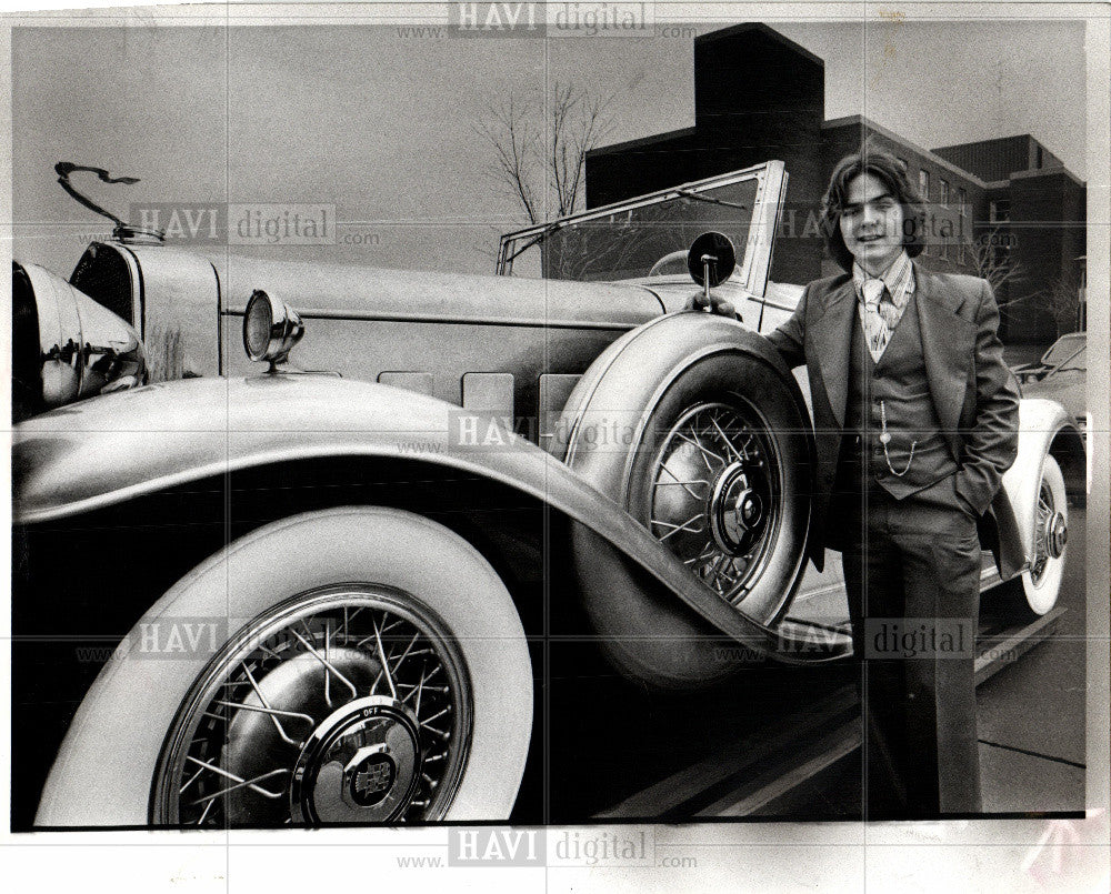 1975 Press Photo Ron knightman,film-maker,Detroit - Historic Images