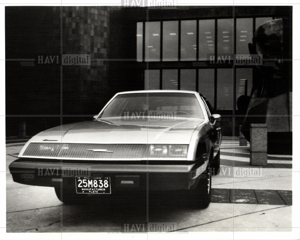 1981 Press Photo Electric Automobile 1981 - Historic Images