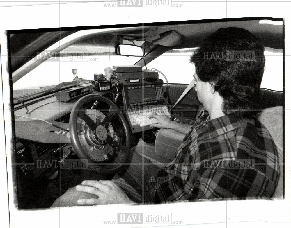 1992 Press Photo Jim DeBrincat - Historic Images