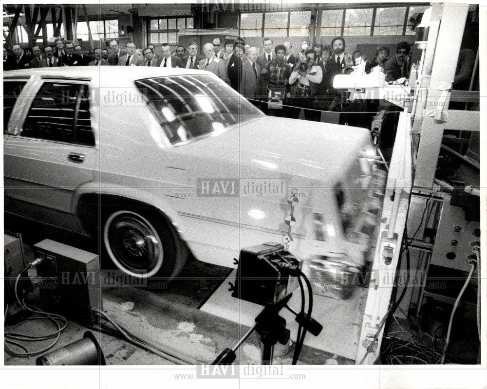 1979 Press Photo Automobile Safety Research - Historic Images