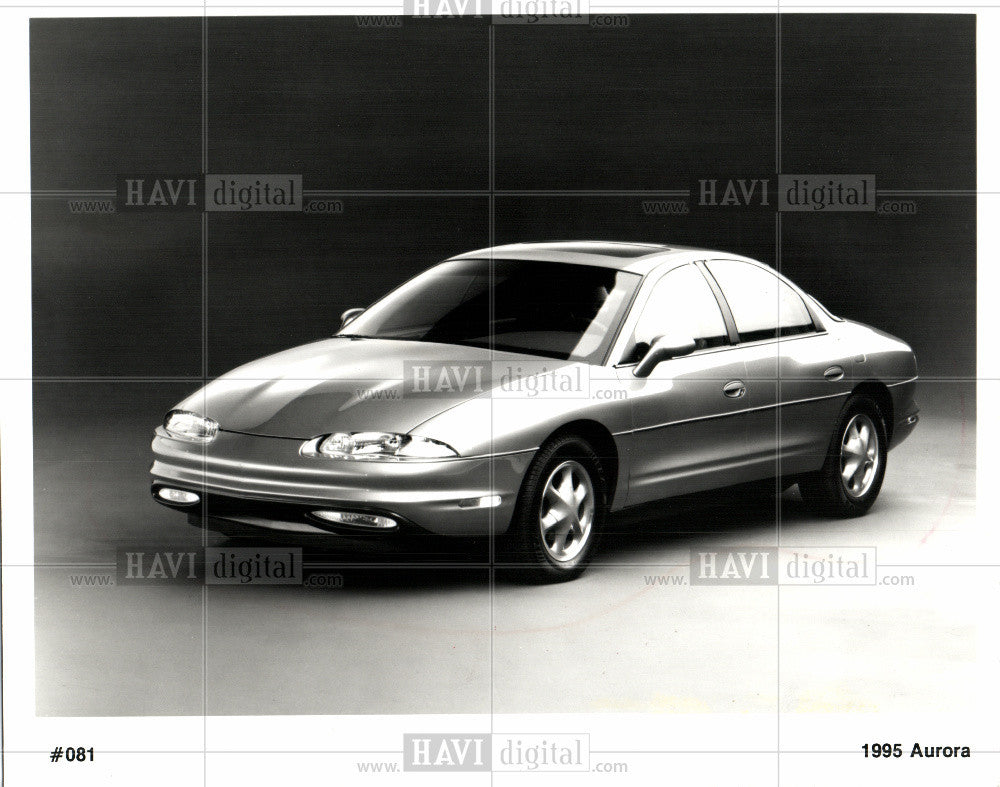 1993 Press Photo Oldsmobile Aurora - Historic Images