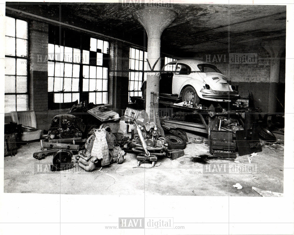 1979 Press Photo Detroit Auto Chop Shop Stolen Cars - Historic Images