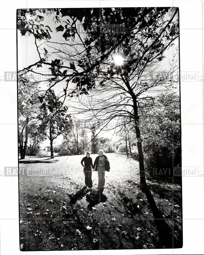 1977 Press Photo Autumn - Historic Images