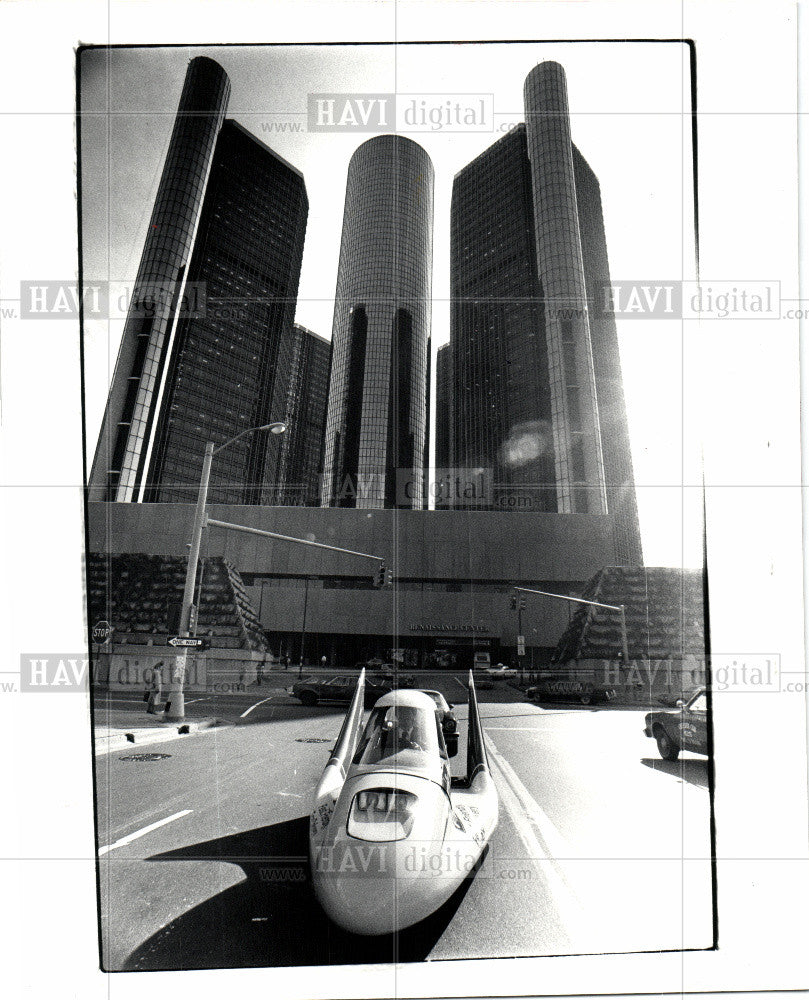 1982 Press Photo Automobile-Experimental - Historic Images