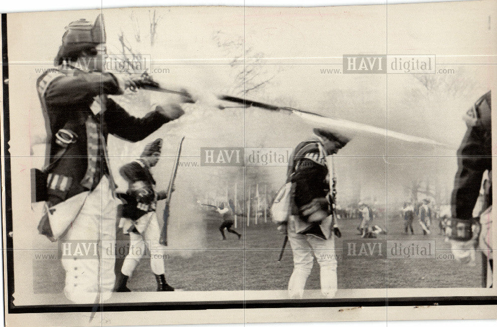 1975 Press Photo Bicentennial Celebration - Historic Images