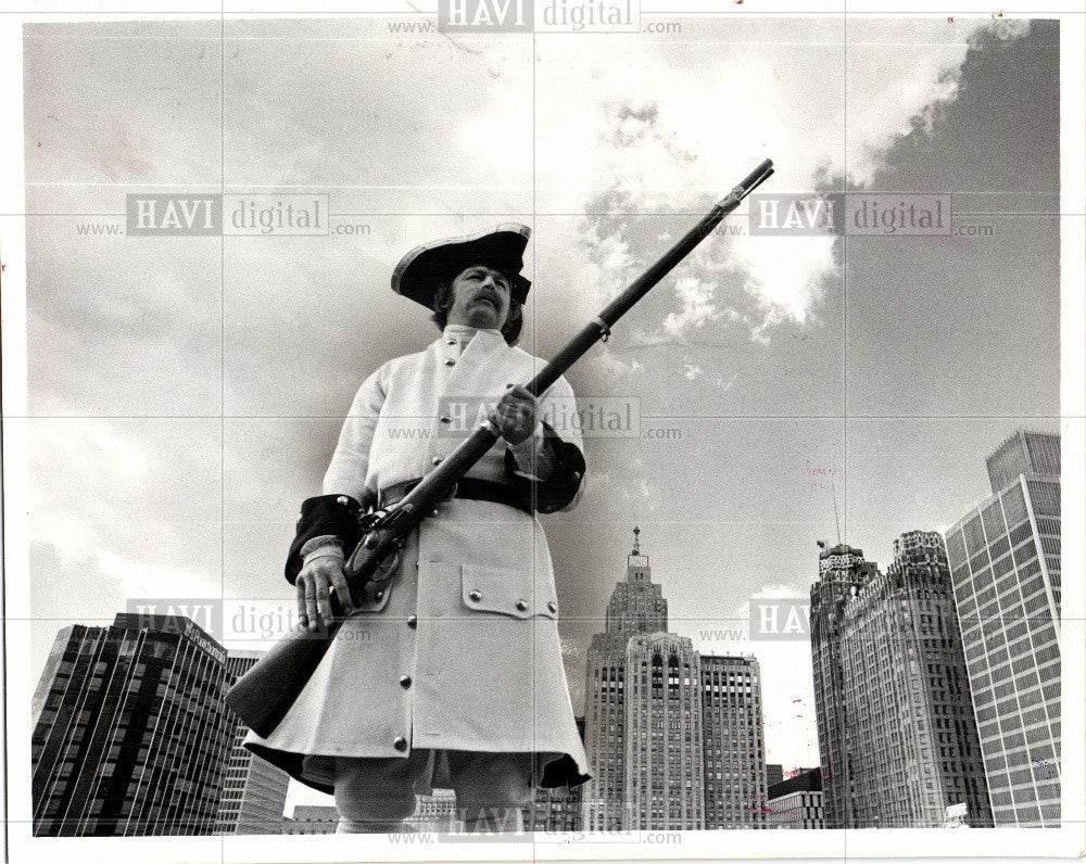 1976 Press Photo French Festival - Historic Images