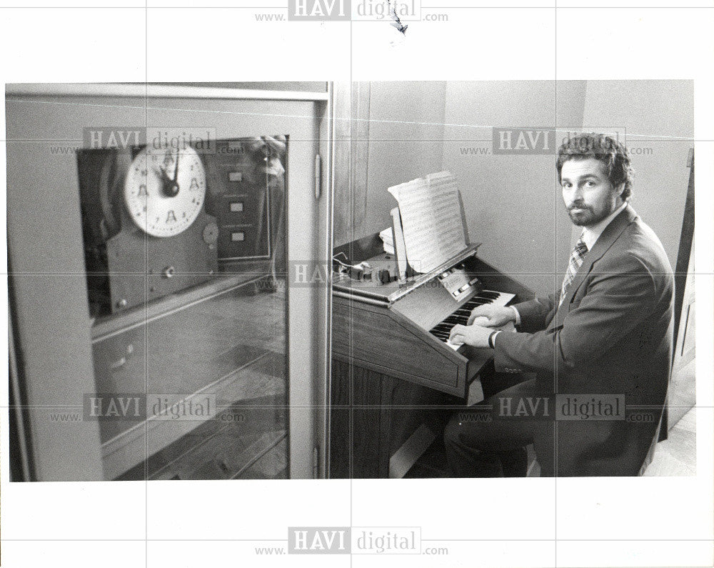 1977 Press Photo computer,recording,keyboard,played - Historic Images