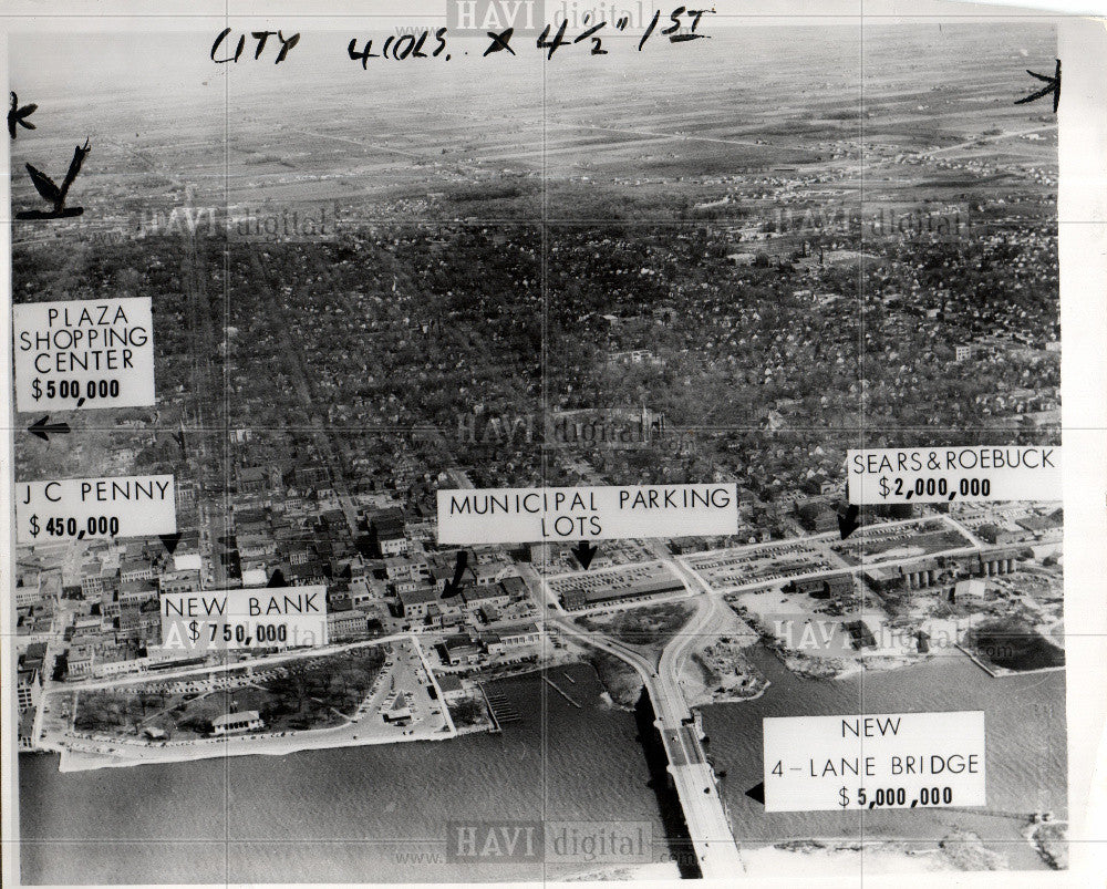 1958 Press Photo BAY CITY MERCHANTS - Historic Images