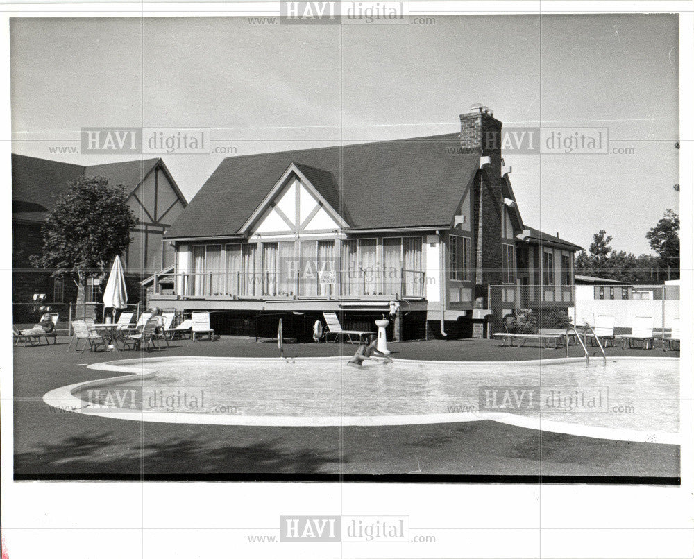 1960 Press Photo Balmoral Club - Historic Images