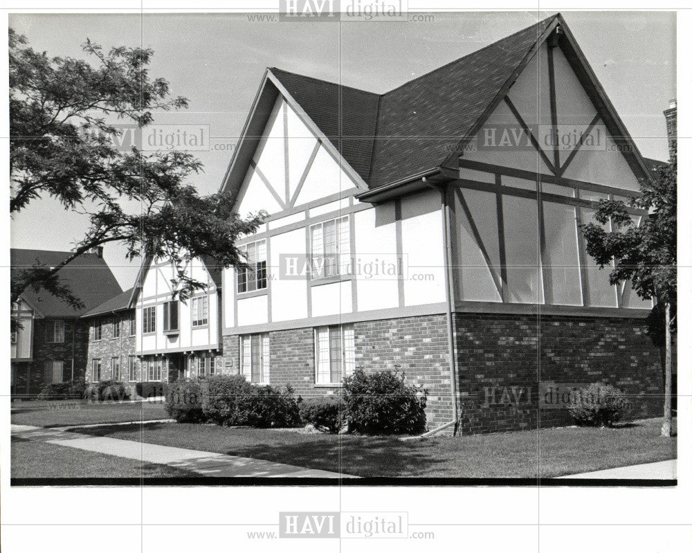 1980 Press Photo Real estate balmoral club - Historic Images