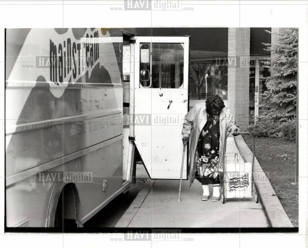 1992 Press Photo ookmobile - Historic Images