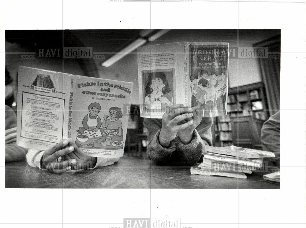 1986 Press Photo Detroit Public Library reading program - Historic Images