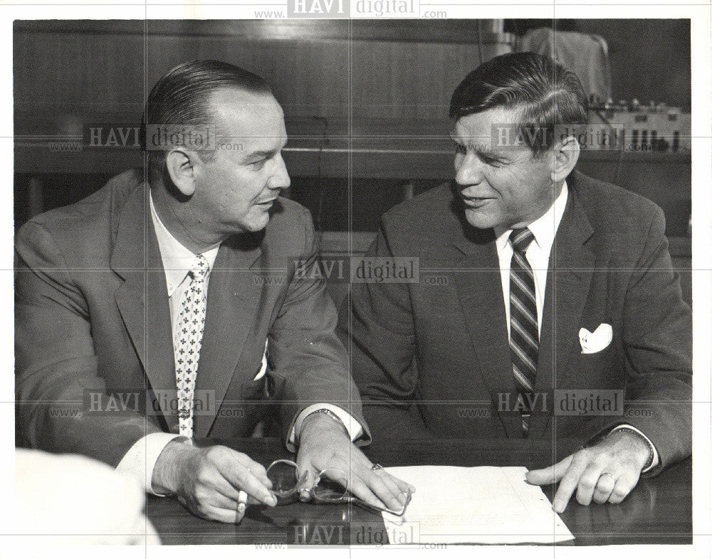 1956 Press Photo Grand Jury 1956 - Historic Images