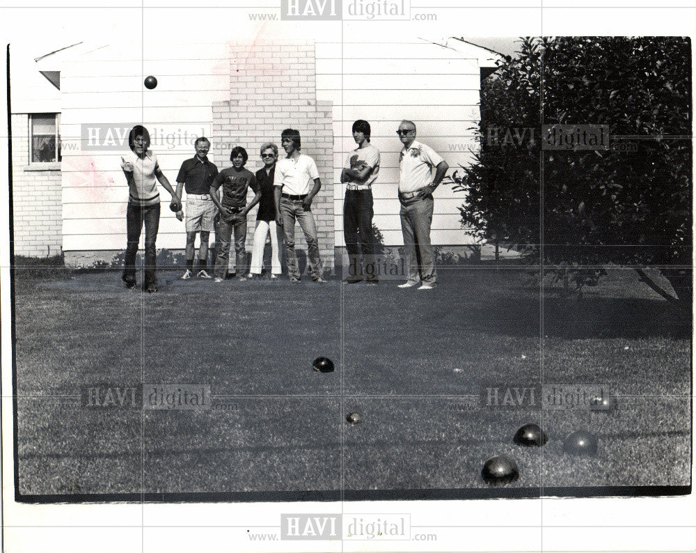 1975 Press Photo Bocce Bruce Guastella Fred John Kirn - Historic Images