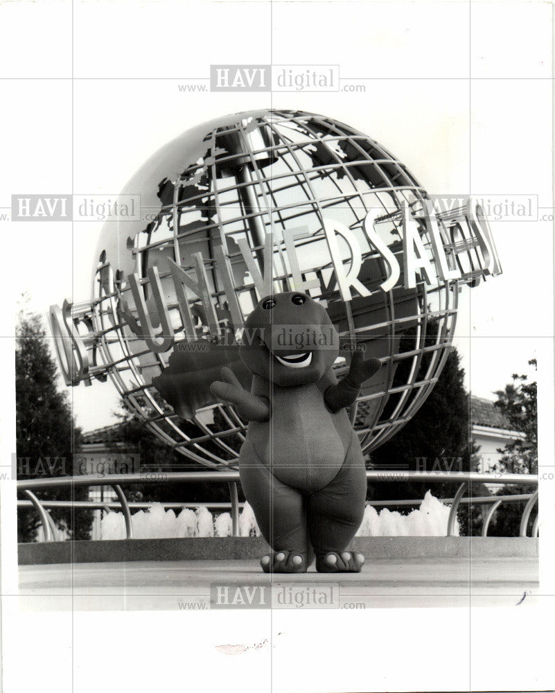 1988 Press Photo Dinosaur - Historic Images