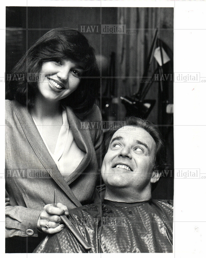 1981 Press Photo Barber - Historic Images