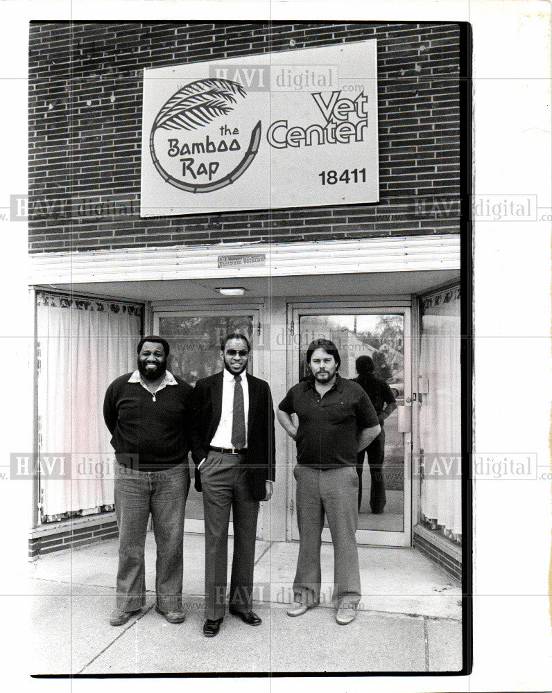 1981 Press Photo Dr. Donald Tate Bamboo Rap Veterans - Historic Images