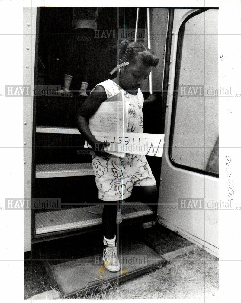 1990 Press Photo Bookmobile - Historic Images