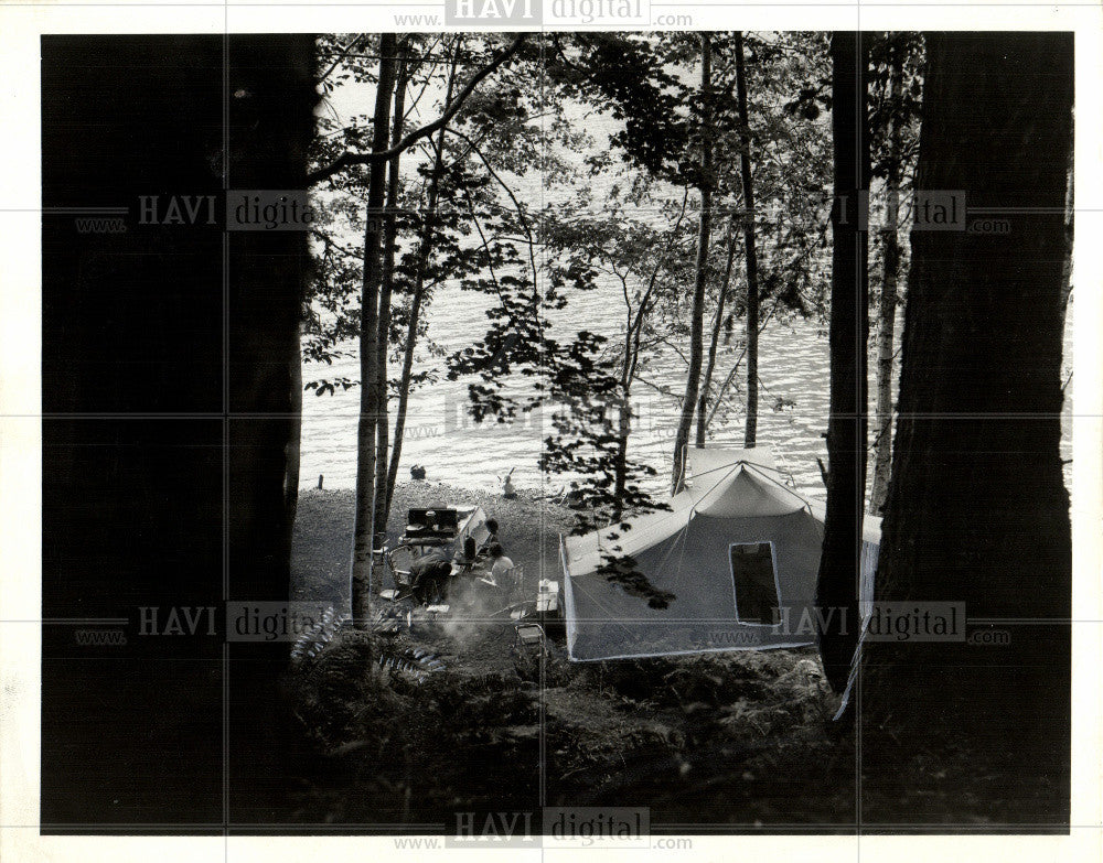 1966 Press Photo Camping - Historic Images