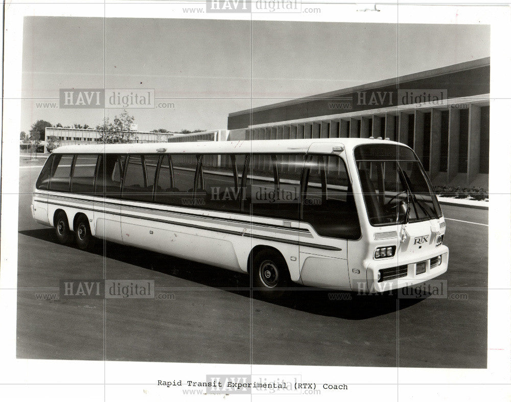 1966 Press Photo Rapid Transit Experimental Coach GMC - Historic Images