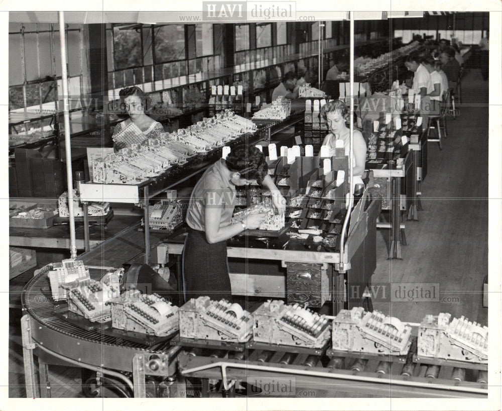 1956 Press Photo Burroughs Corp new assembly lines - Historic Images