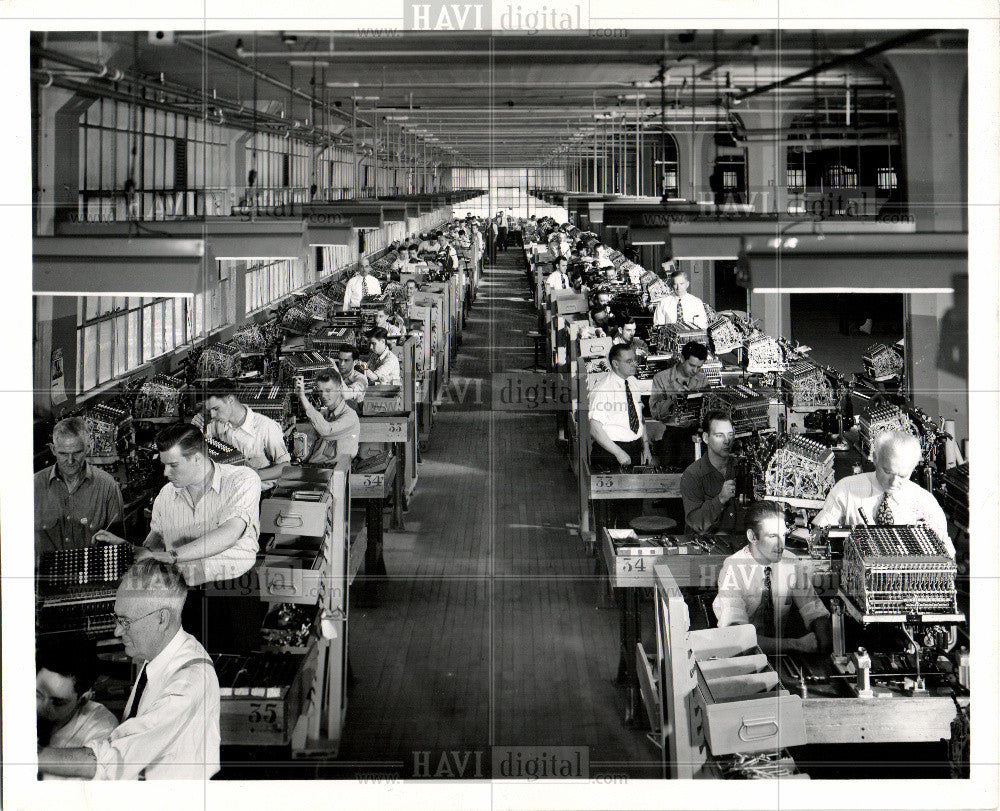 1948 Press Photo BURROUGHS CORP. - Historic Images