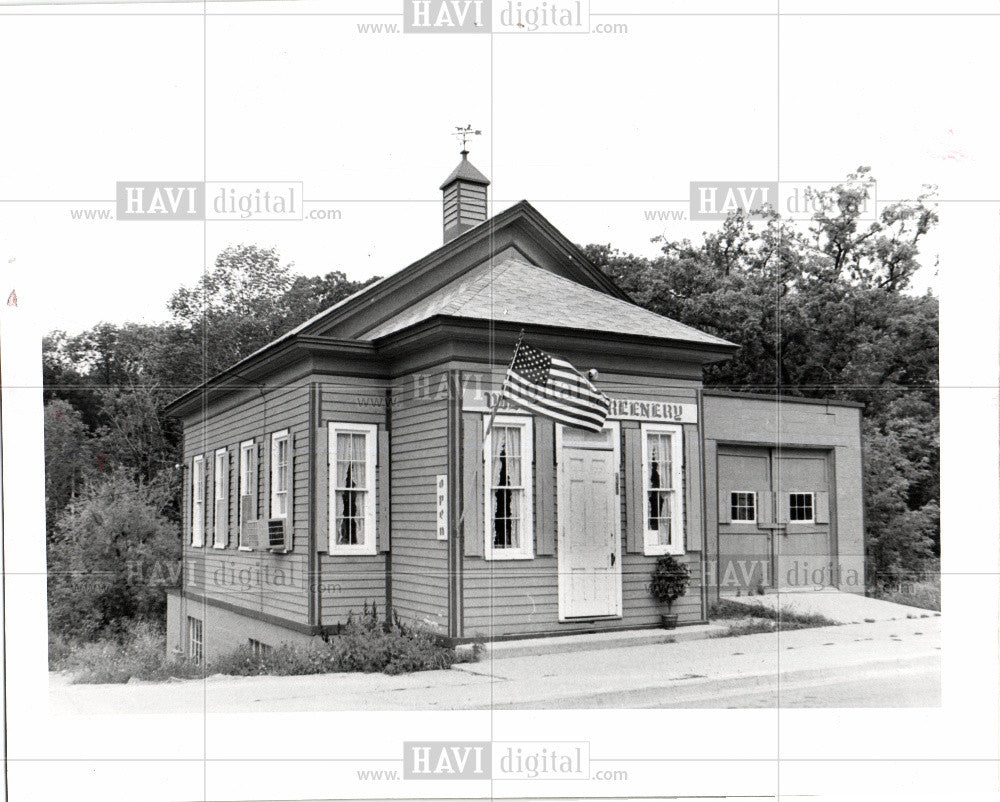 1977 Press Photo Michigan Historic Building Village Gre - Historic Images