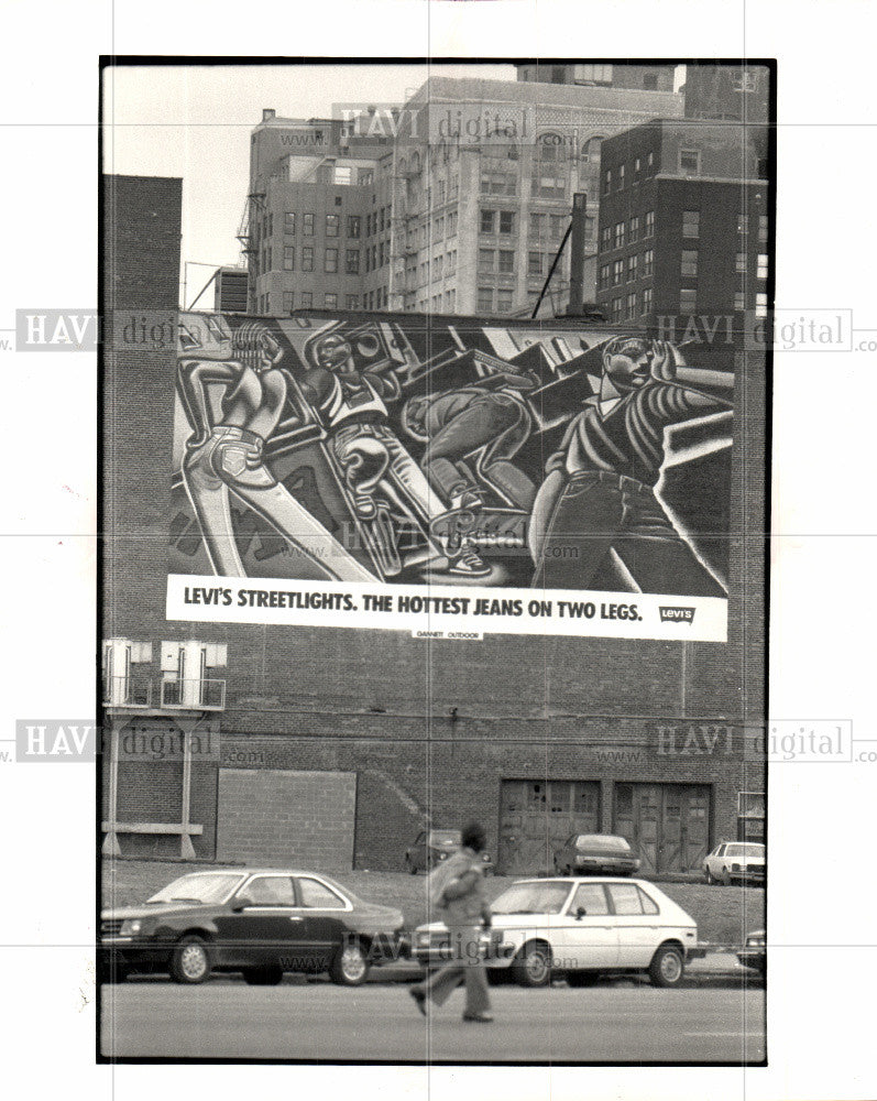 1987 Press Photo Levi Streetlights Jeans painting - Historic Images