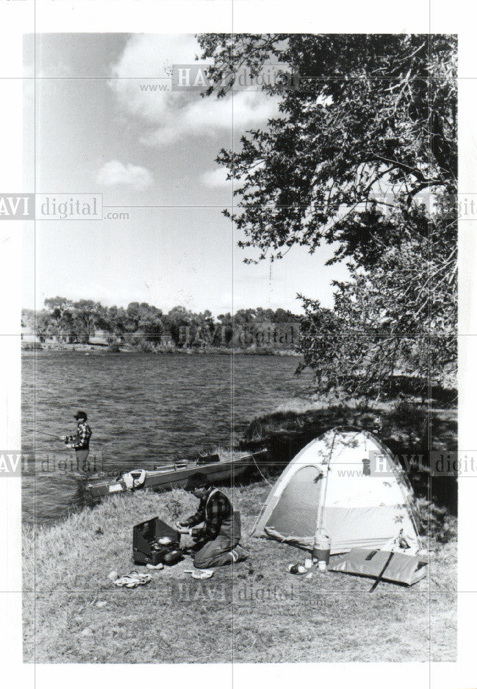 1987 Press Photo camping season - Historic Images
