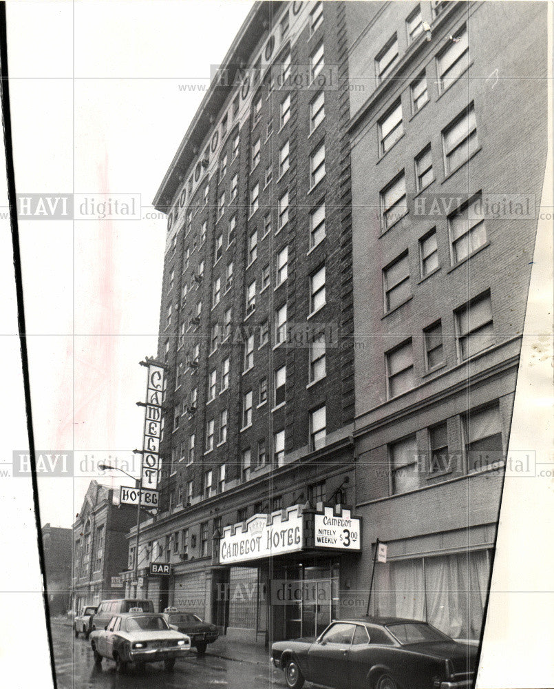 1974 Press Photo Camelot Hotel, Cass Corridor - Historic Images