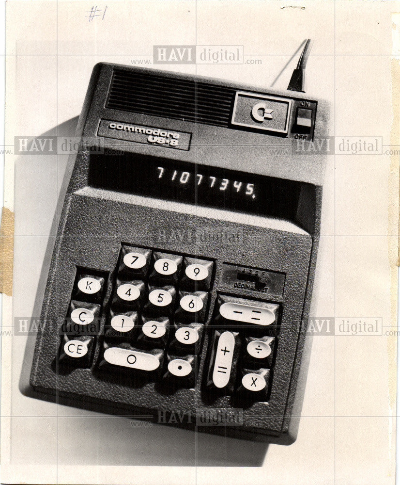 1975 Press Photo Calculator, Dan Steinbrocker - Historic Images