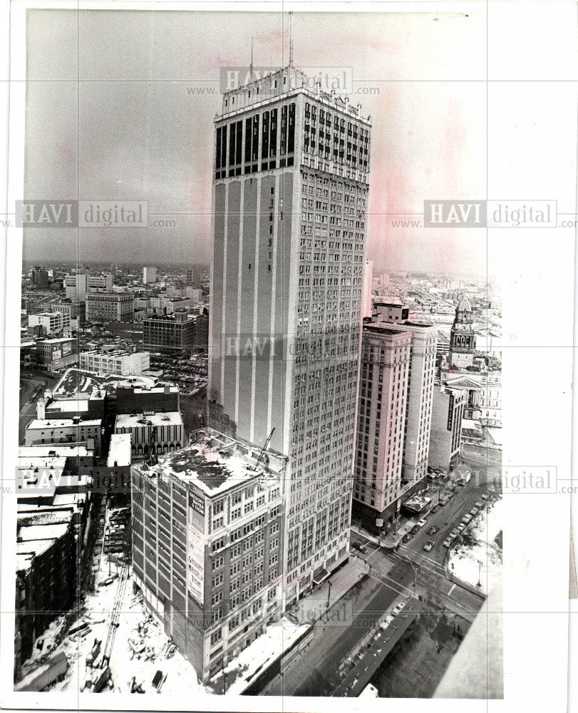 1978 Press Photo Cadillac Tower Detroit largest remodel - Historic Images