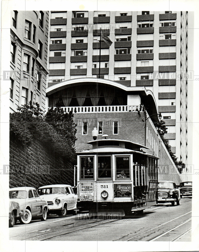 Press Photo cable car, city, street - Historic Images