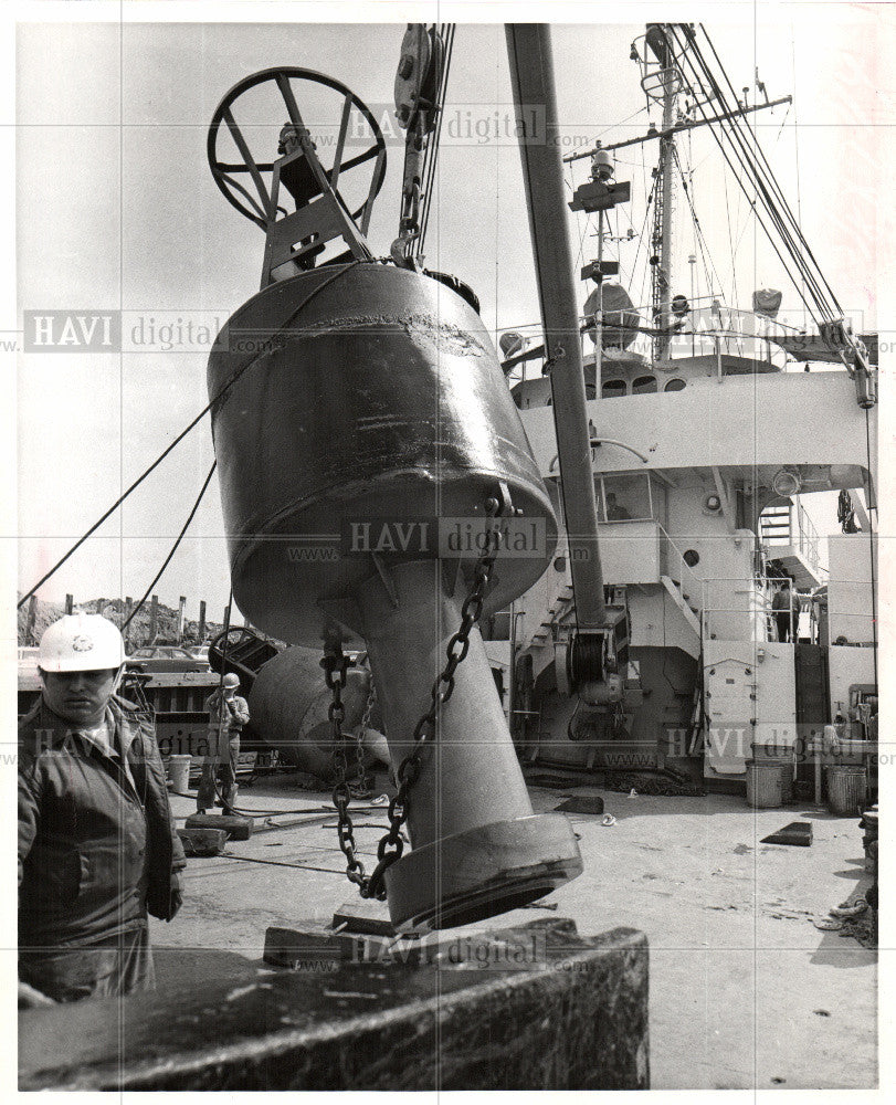 1965 Press Photo Buoy - Historic Images