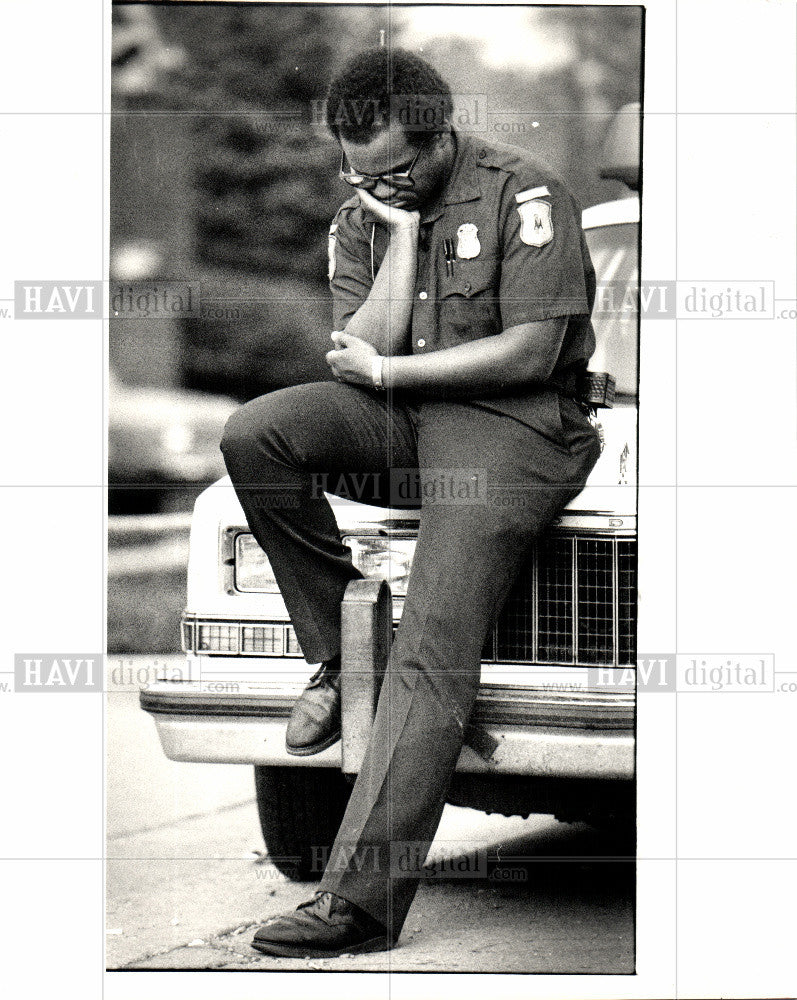 1987 Press Photo Bungalow Motel Inkster Auxilliary - Historic Images